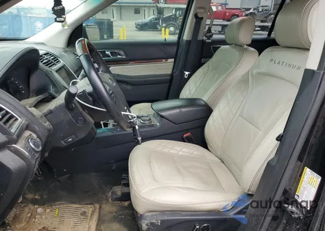 2016 Ford Explorer Platinum из США, поврежденный, VIN 1FM5K8HT1GGC38885